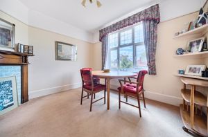 Dining room- click for photo gallery